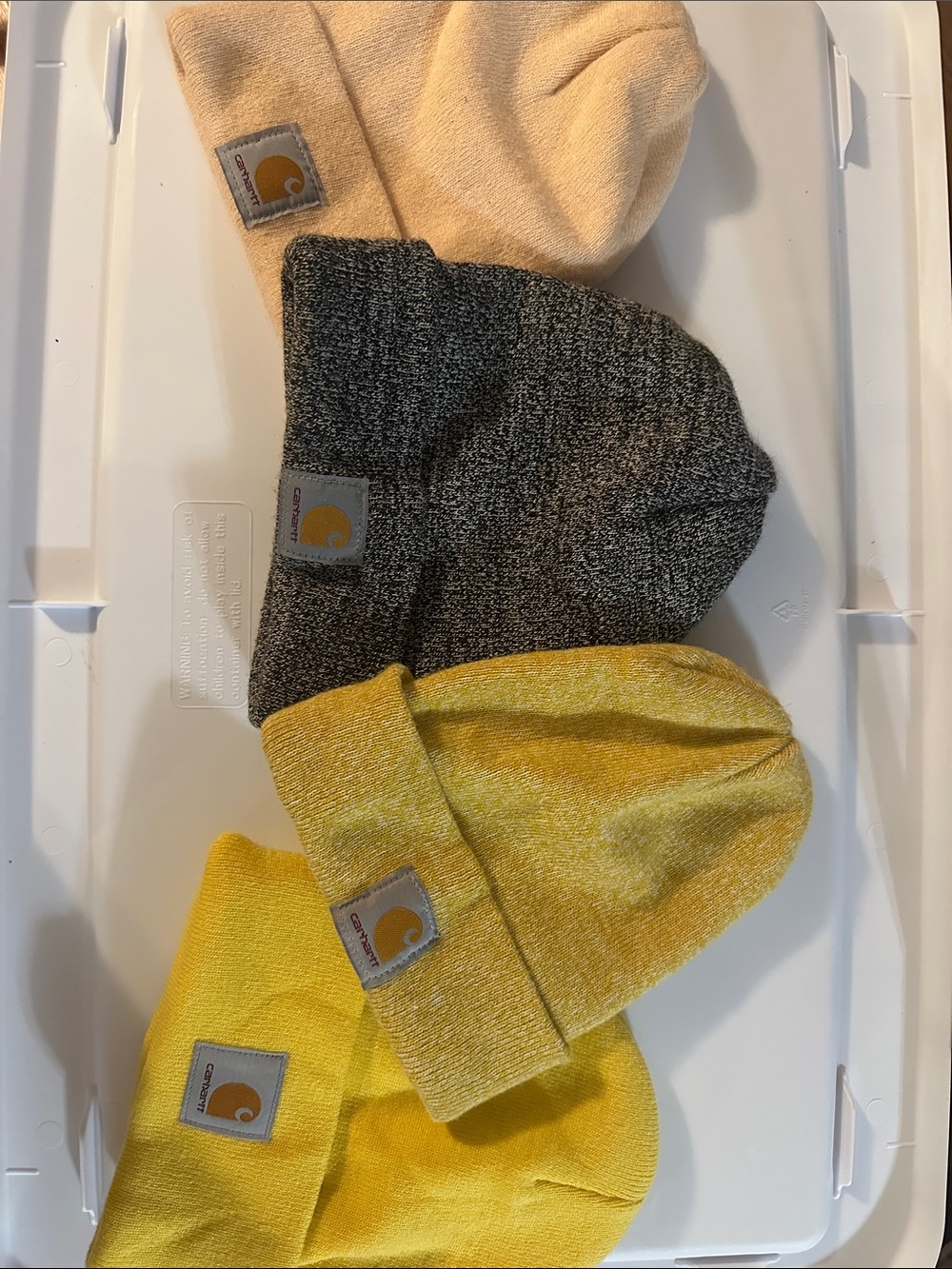 Carhartt beanie bundle